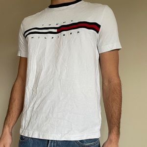 White Tommy Hilfiger T-shirt